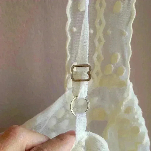 BRAND NEW BCBG Women's Sheer Lace Camisole Small Cream Adjustable Stretchy Fresh - Picture 8 of 12